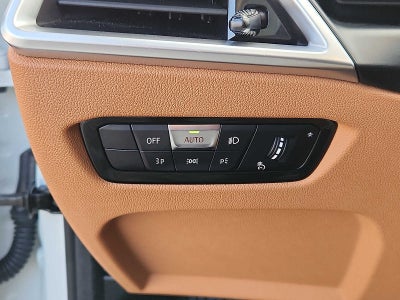 2025 BMW 3 Series 330i xDrive Sedan