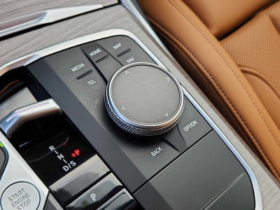 2025 BMW 3 Series 330i xDrive Sedan