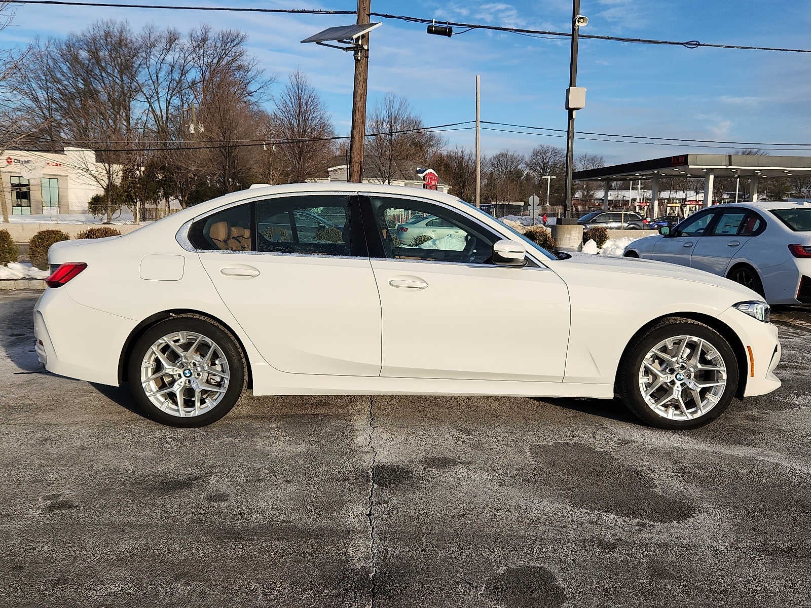 2025 BMW 3 Series 330i xDrive Sedan