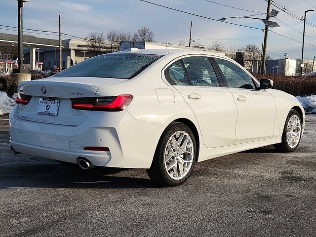2025 BMW 3 Series 330i xDrive Sedan