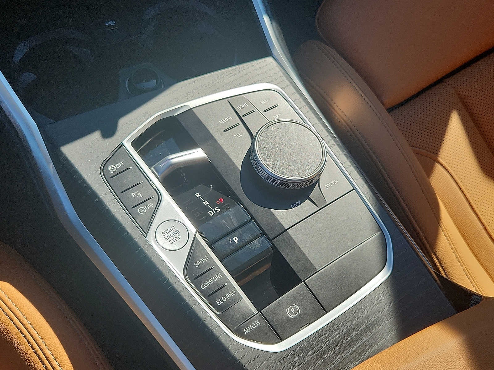 2026 BMW 3 Series 330i - Photo 25