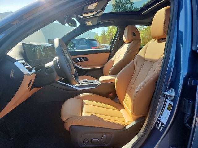 2026 BMW 3 Series 330i - Photo 43