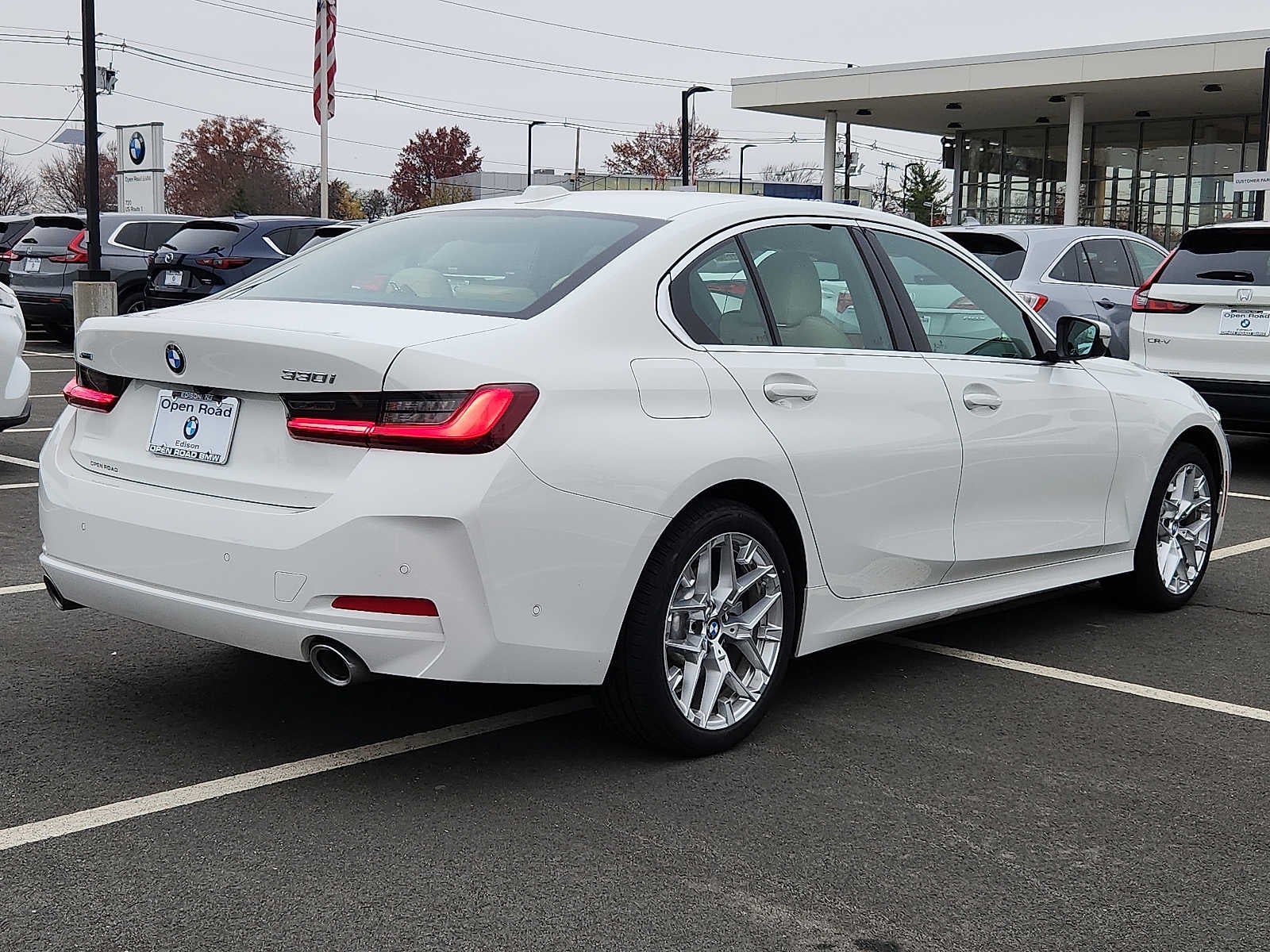 2025 BMW 3 Series 330i xDrive Sedan