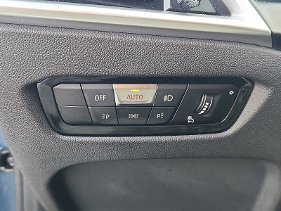 2025 BMW 3 Series 330i xDrive Sedan