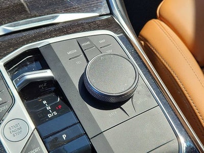 2023 BMW 3 Series 330i xDrive Sedan