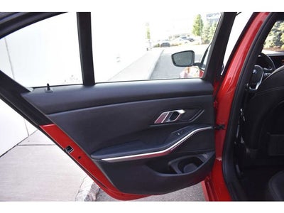 2023 BMW 3 Series 330i xDrive Sedan