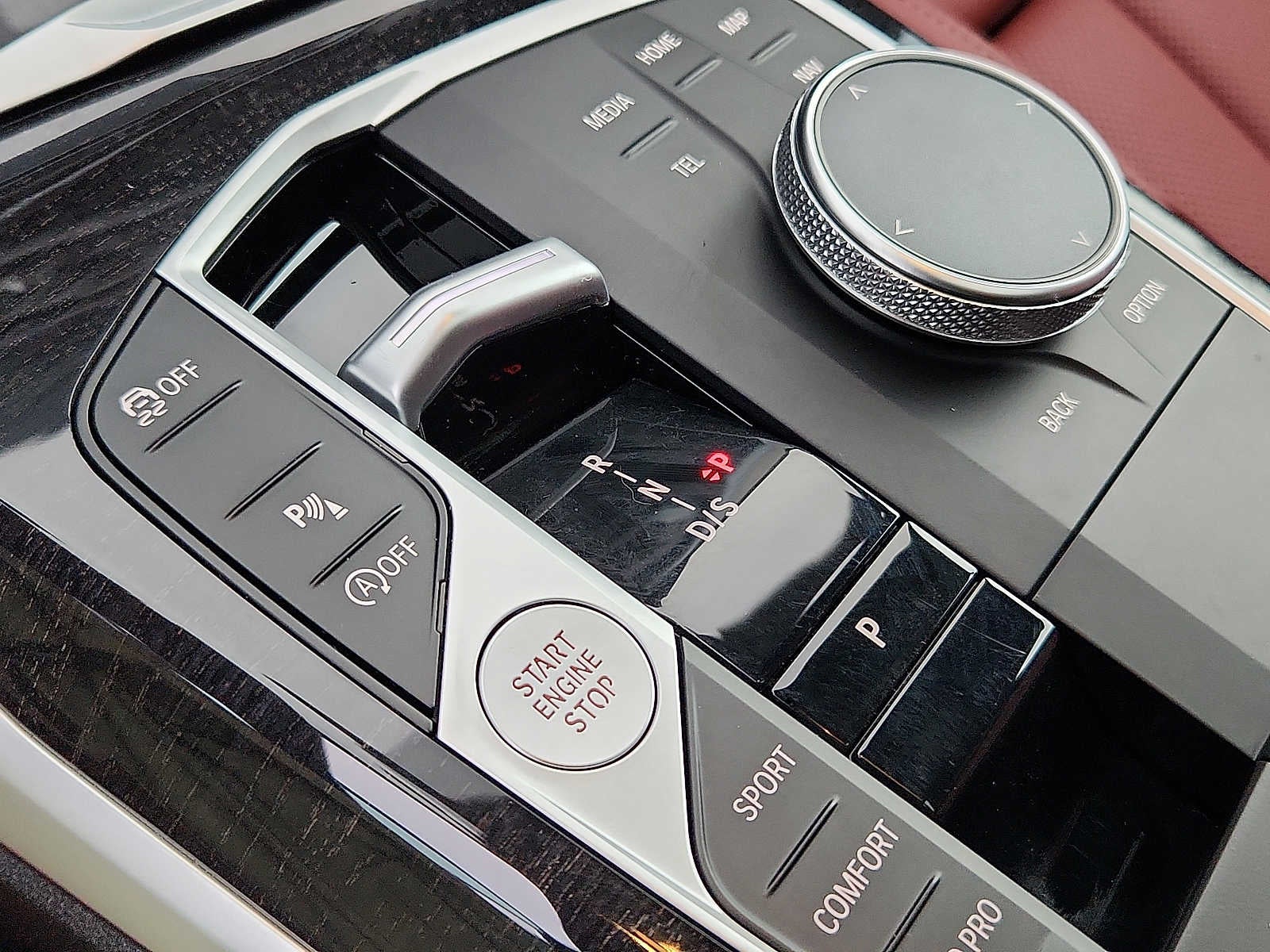 2024 BMW 3 Series 330i xDrive Sedan