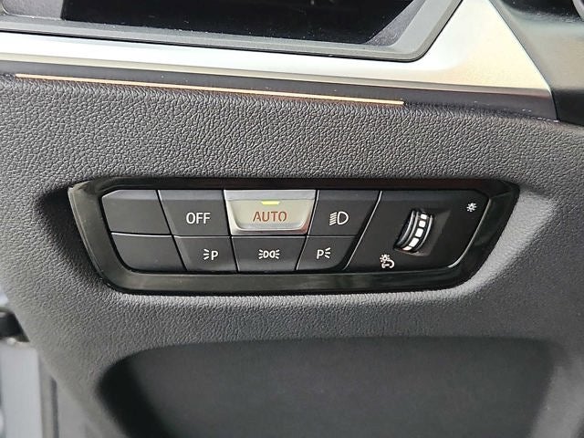 2024 BMW 3 Series 330i xDrive Sedan