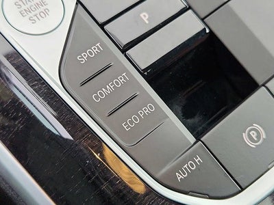 2024 BMW 3 Series 330i xDrive Sedan