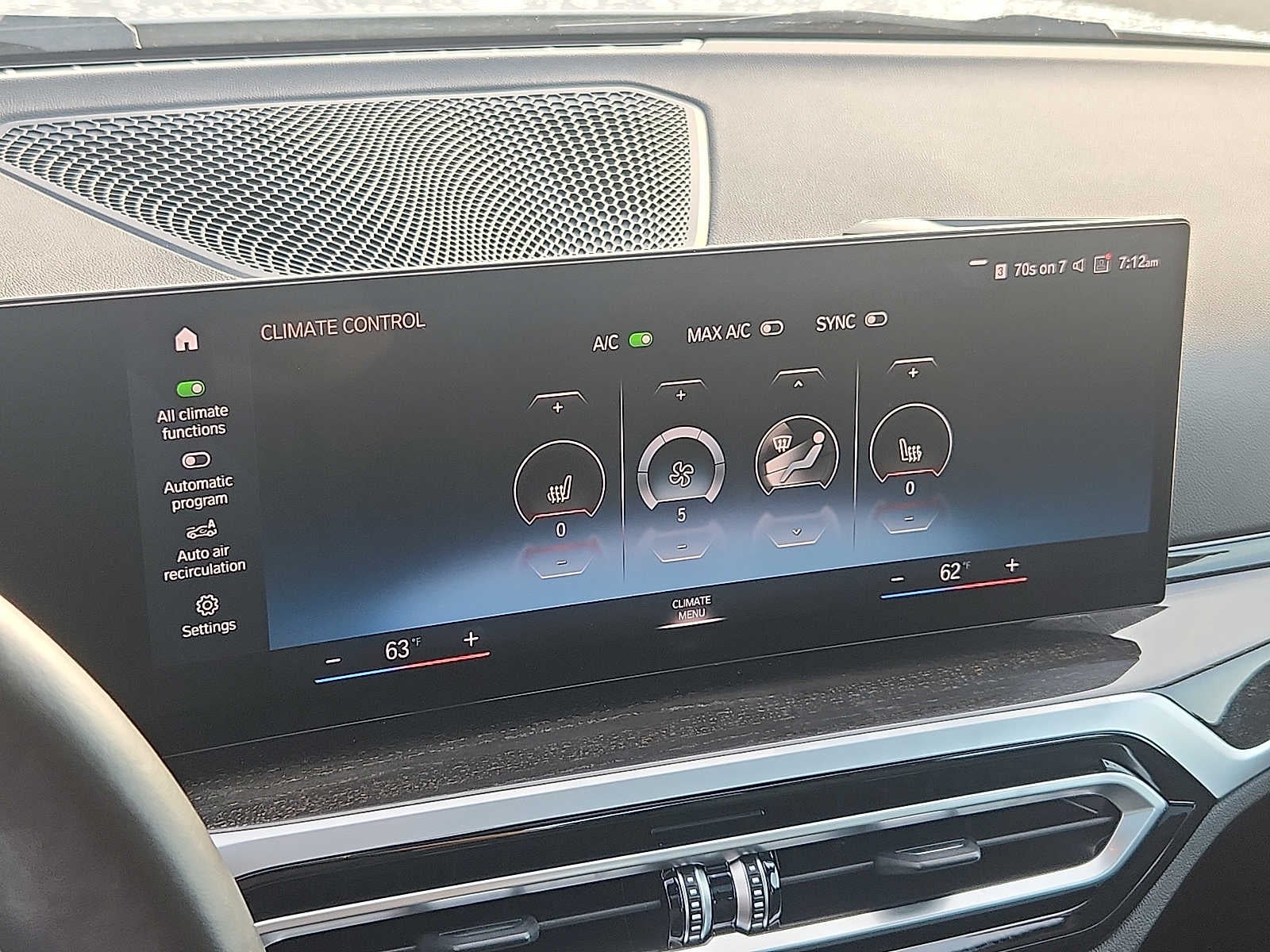 2023 BMW 3 Series 330i xDrive Sedan