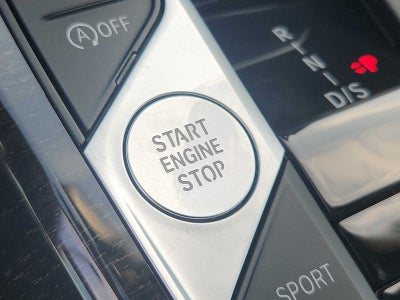 2023 BMW 3 Series 330i xDrive Sedan