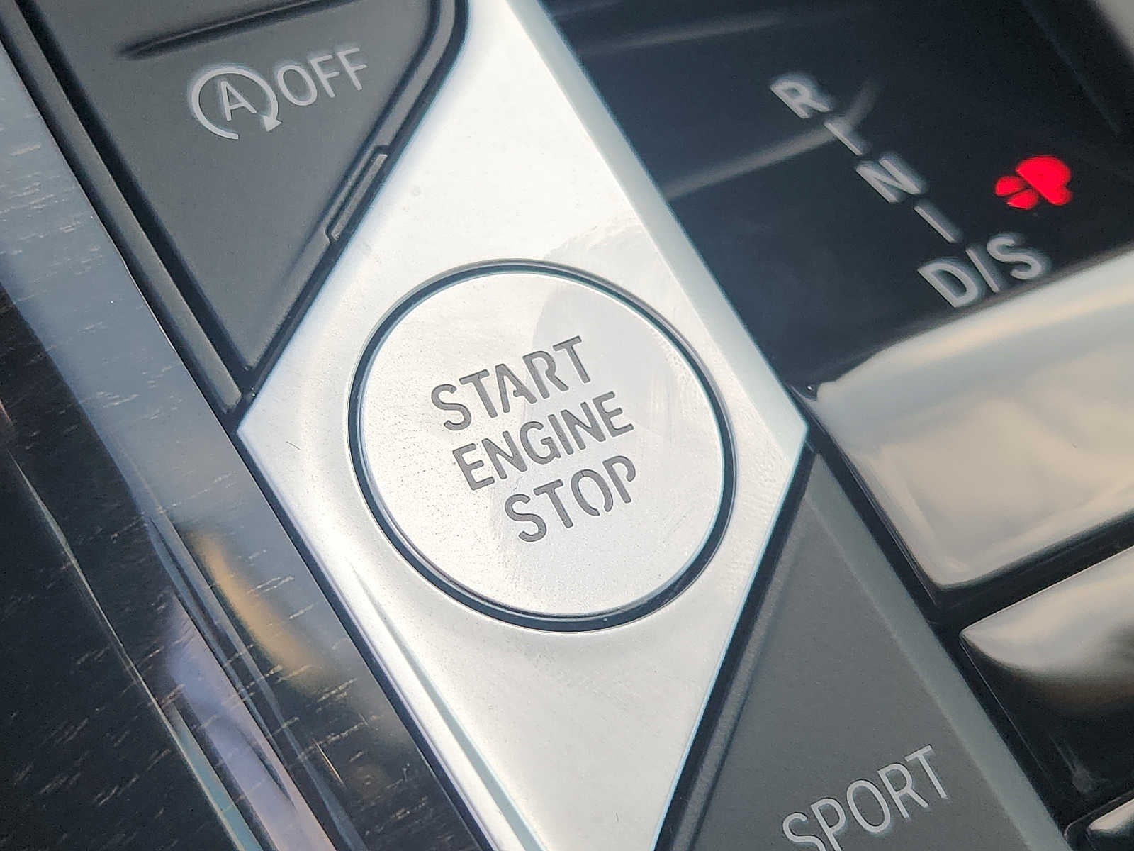 2023 BMW 3 Series 330i xDrive Sedan