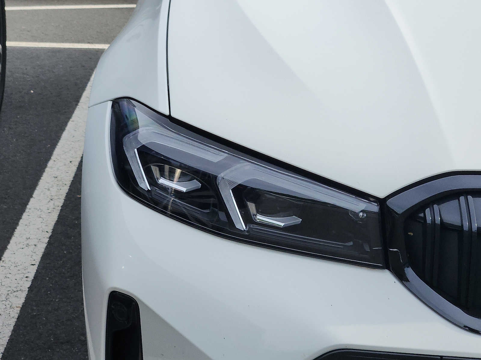 2023 BMW 3 Series 330i xDrive Sedan
