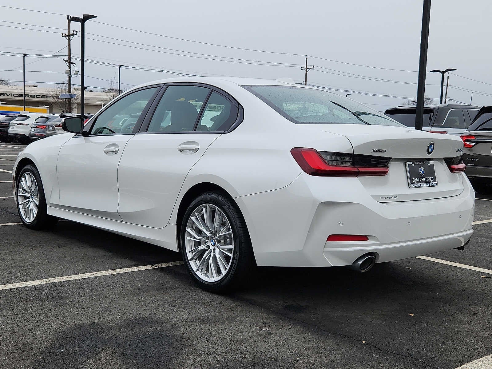 2023 BMW 3 Series 330i xDrive Sedan