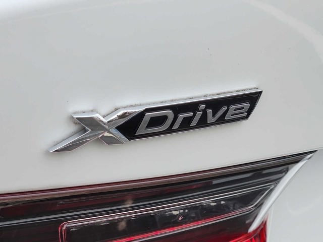 2023 BMW 3 Series 330i xDrive Sedan