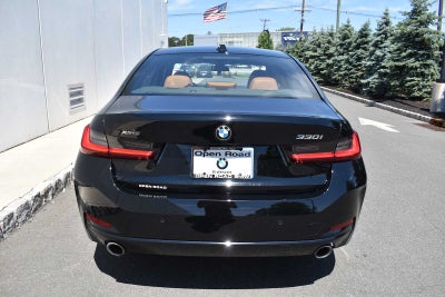 2023 BMW 3 Series 330i xDrive Sedan