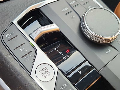 2023 BMW 3 Series 330i xDrive Sedan