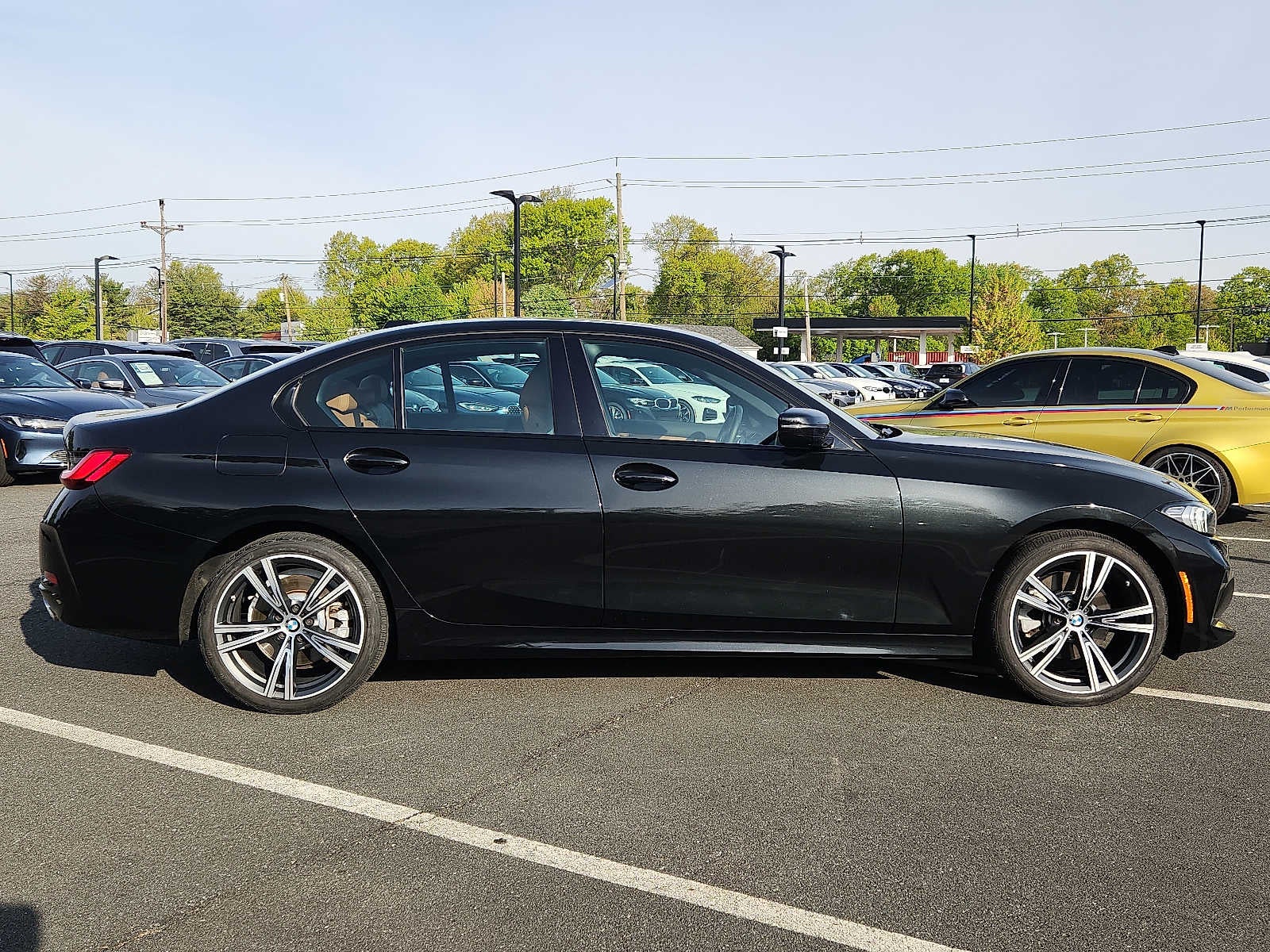 2023 BMW 3 Series 330i xDrive Sedan