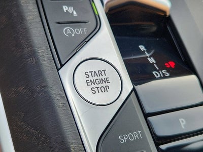 2023 BMW 3 Series 330i xDrive Sedan