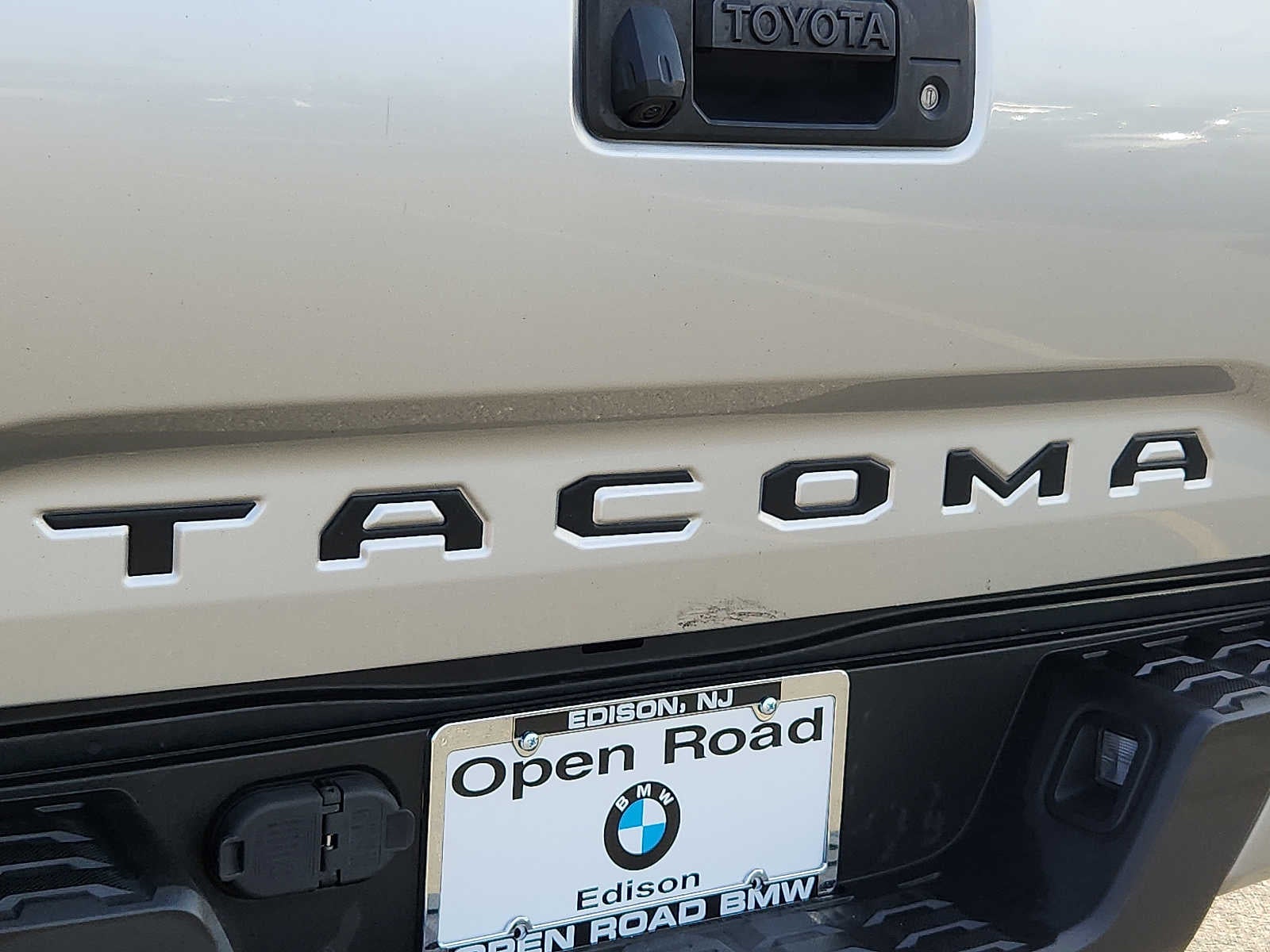 2022 Toyota Tacoma TRD Sport Double Cab 6 Bed V6 AT