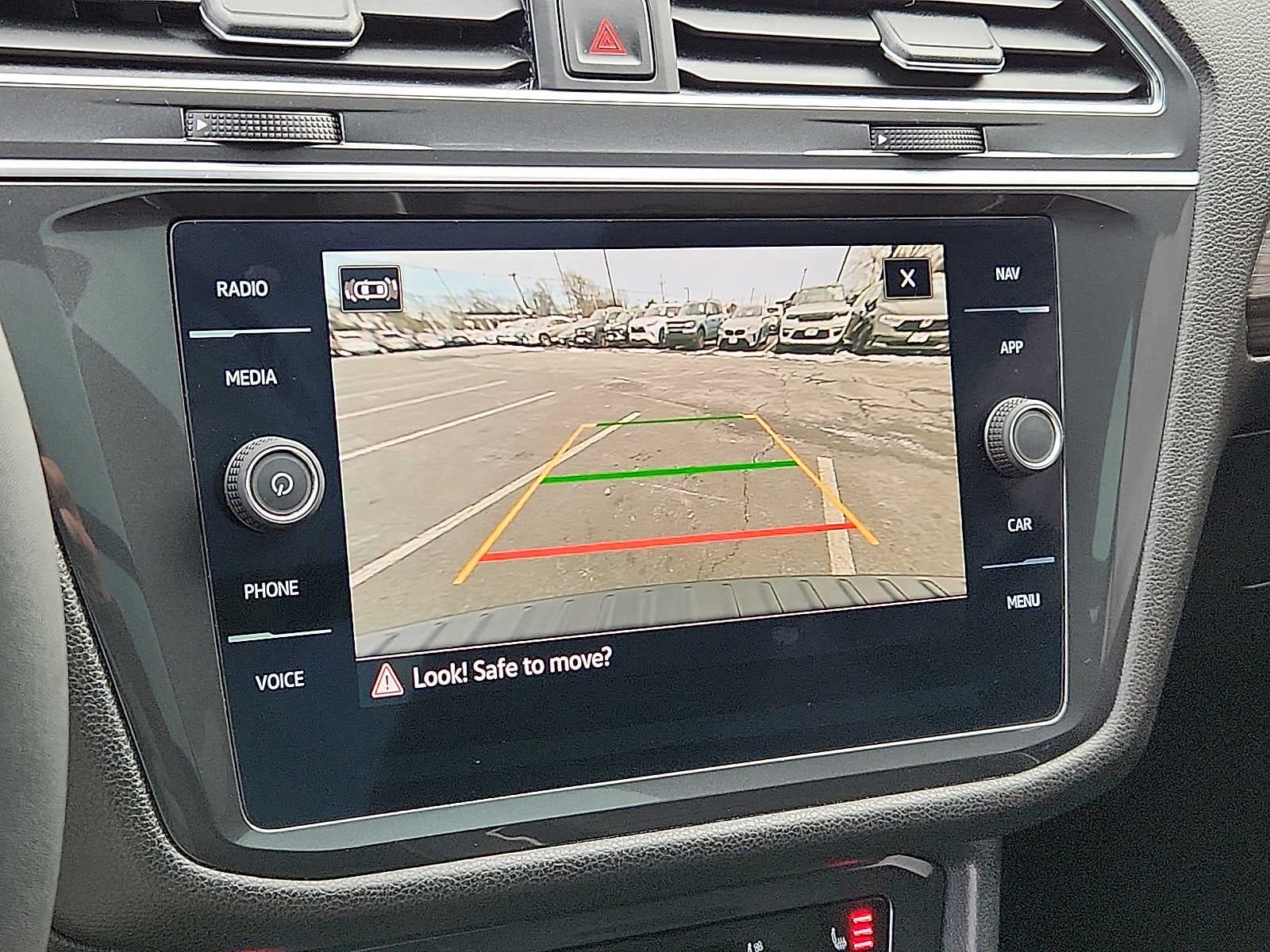 2023 Volkswagen Tiguan 2.0T SEL R-Line 4MOTION