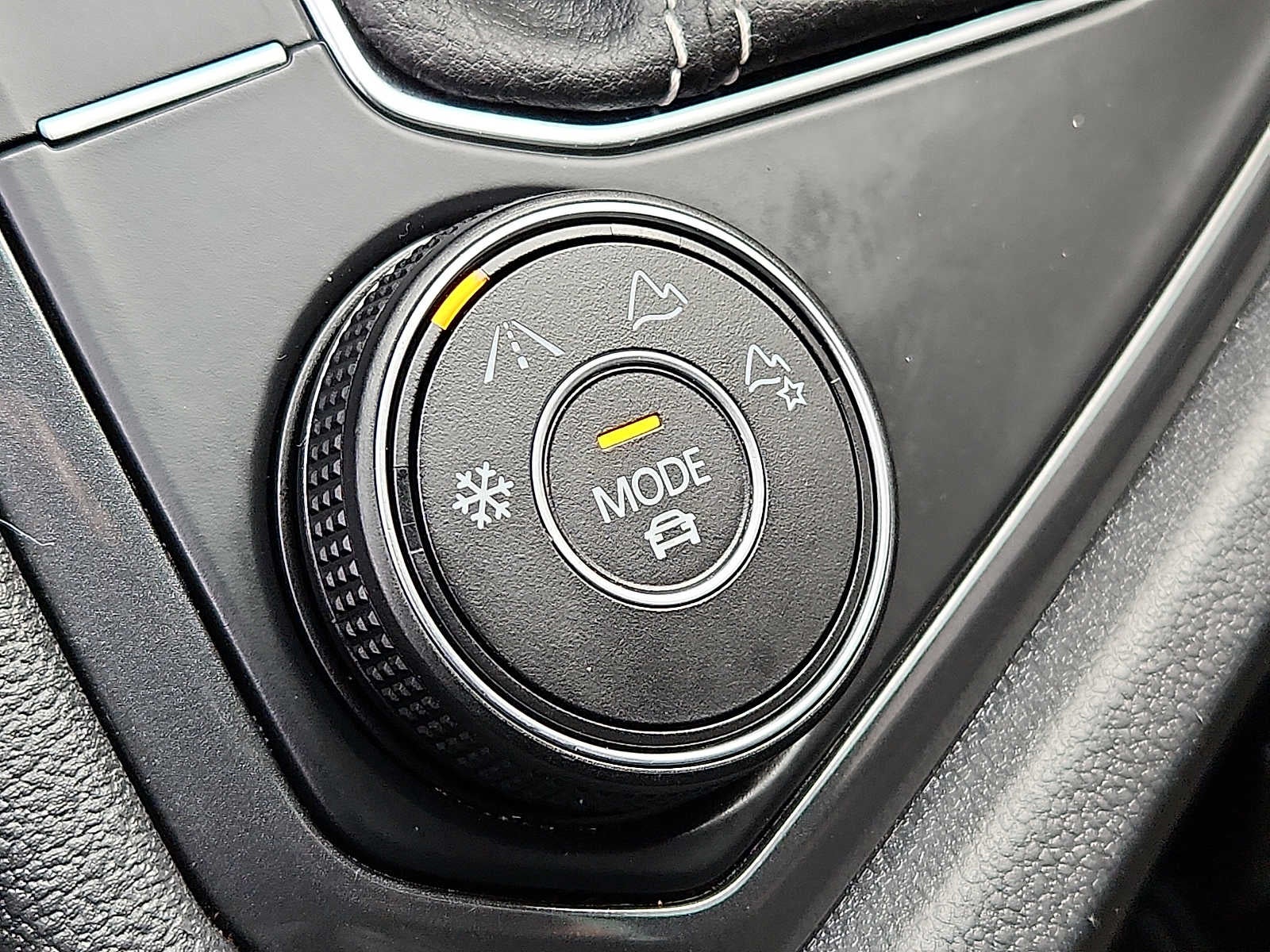 2023 Volkswagen Tiguan 2.0T SEL R-Line 4MOTION