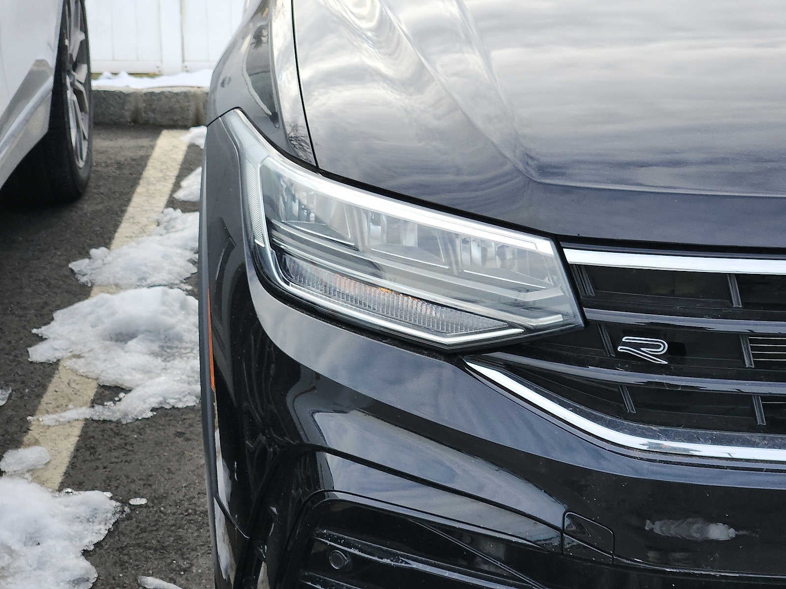 2022 Volkswagen Tiguan 2.0T SE R-Line Black 4MOTION