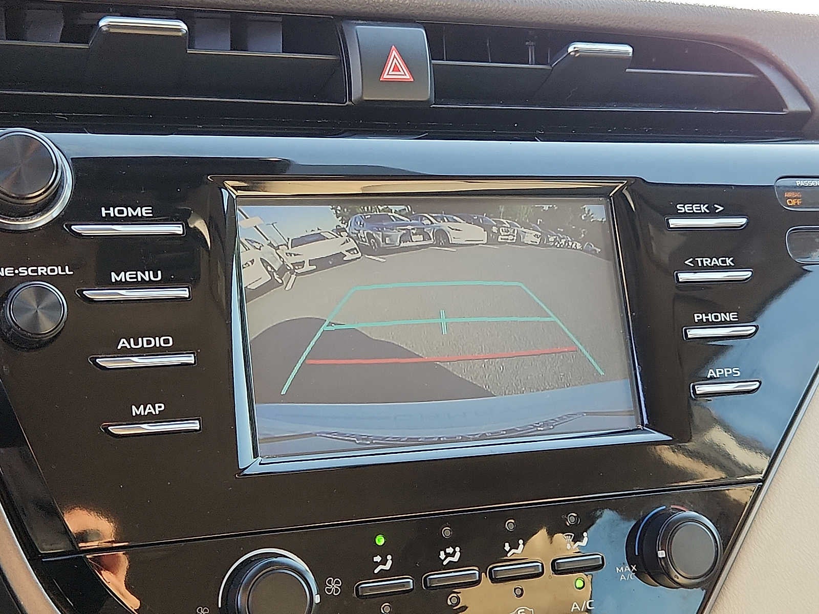 2019 Toyota Camry LE Auto