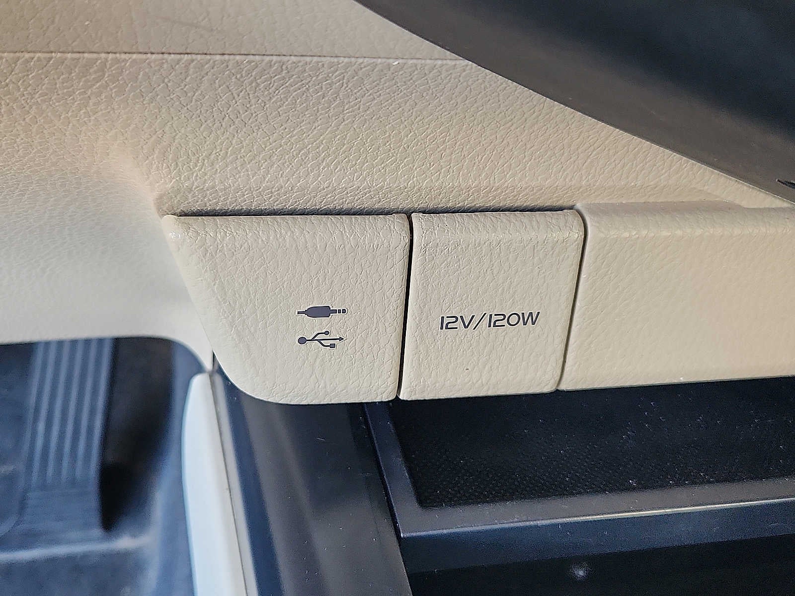 2019 Toyota Camry LE Auto