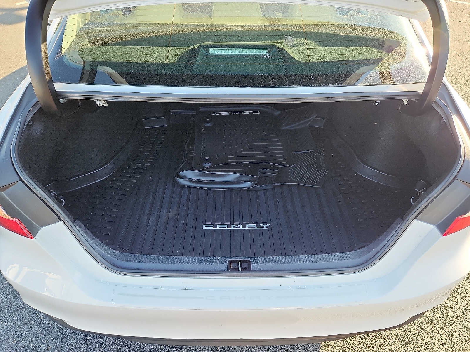 2019 Toyota Camry LE Auto