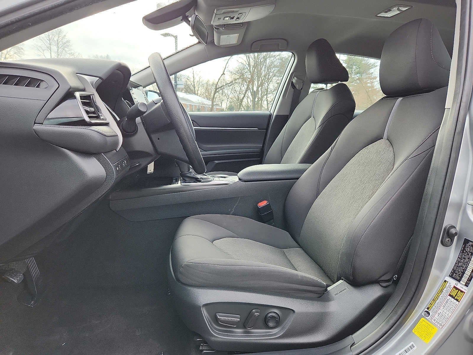 2022 Toyota Camry LE Auto