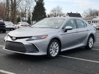 2022 Toyota Camry LE Auto