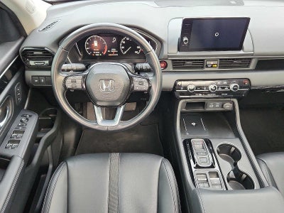 2023 Honda Pilot Touring AWD