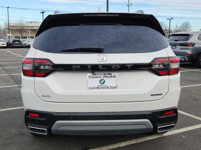 2023 Honda Pilot Touring AWD