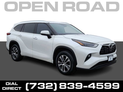 2022 Toyota Highlander XLE AWD