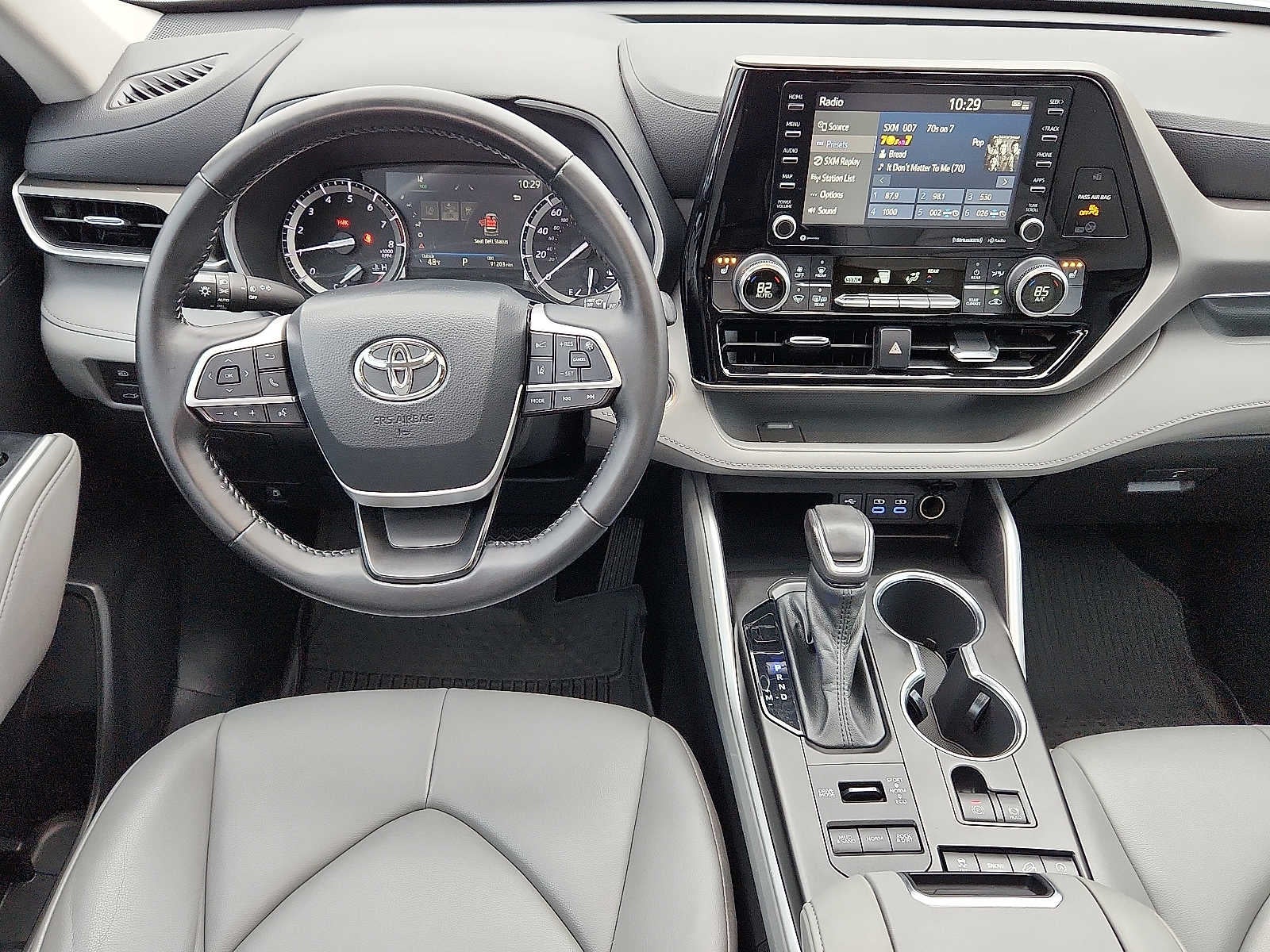 2022 Toyota Highlander XLE AWD