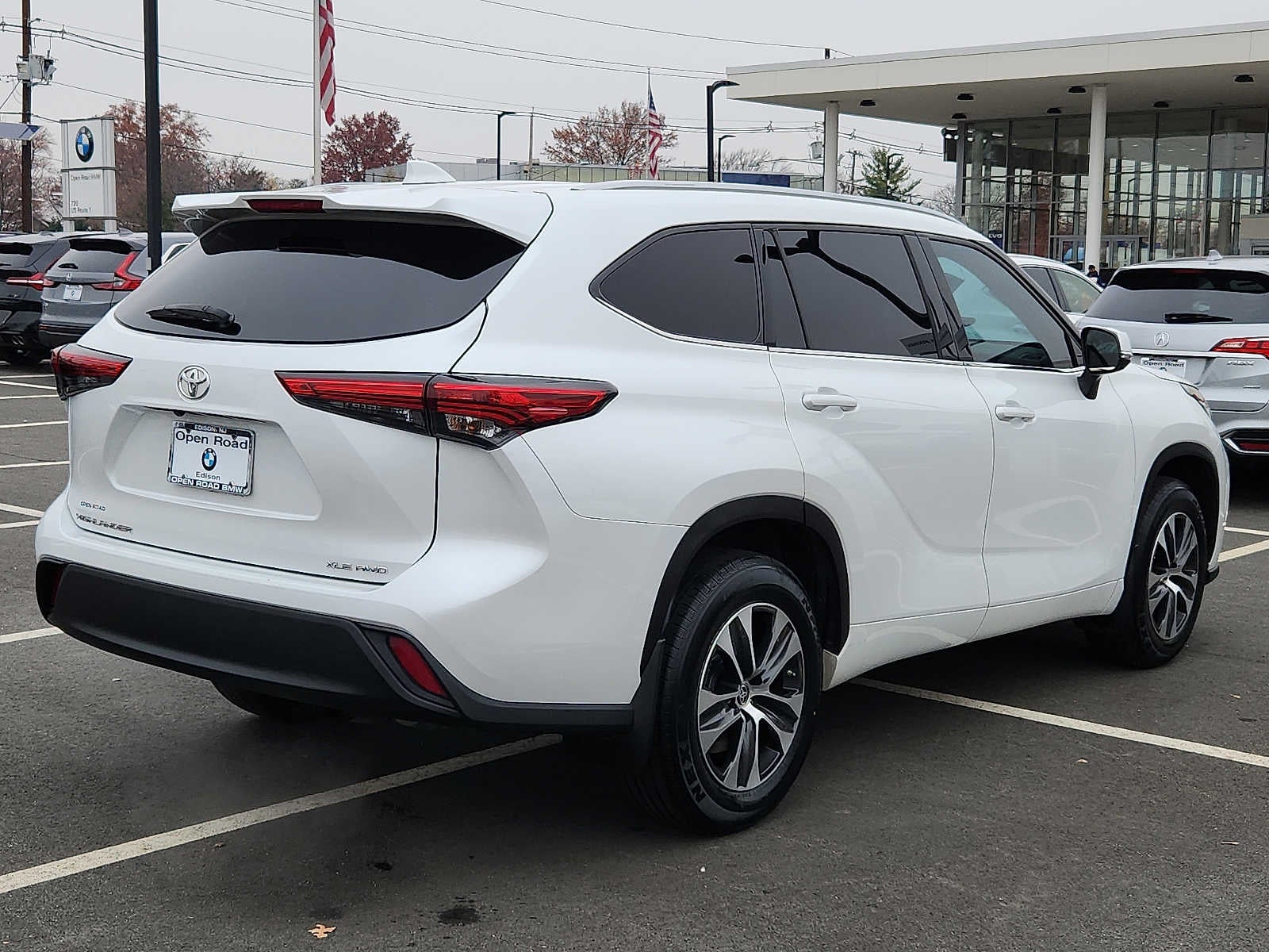 2022 Toyota Highlander XLE AWD