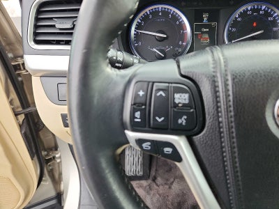 2014 Toyota Highlander AWD 4dr V6 XLE