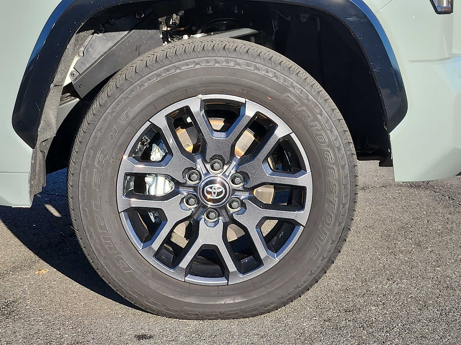 2025 Toyota Tundra Platinum Hybrid CrewMax 5.5 Bed