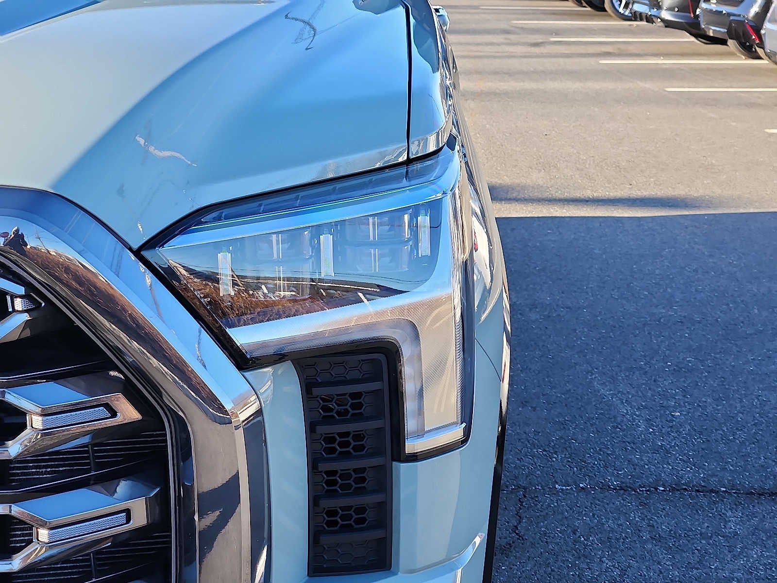 2025 Toyota Tundra Platinum Hybrid CrewMax 5.5 Bed