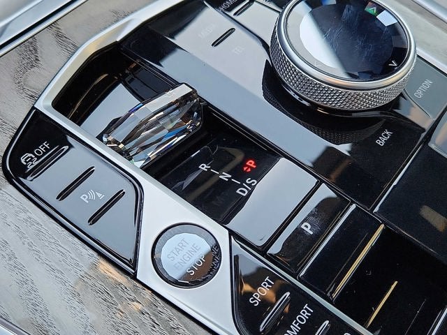 2023 BMW X7 xDrive40i Sports Activity Vehicle