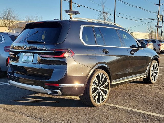 2023 BMW X7 xDrive40i Sports Activity Vehicle