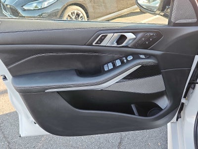 2023 BMW X7 xDrive40i Sports Activity Vehicle