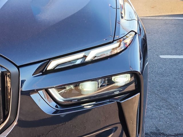 2026 BMW X7 xDrive40i Sports Activity Vehicle