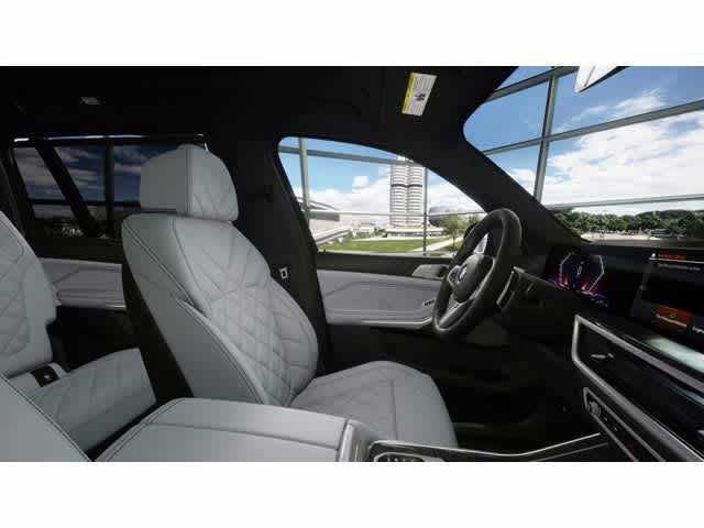 2026 BMW X7 xDrive40i Sports Activity Vehicle