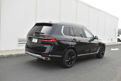 2026 BMW X7 xDrive40i Sports Activity Vehicle