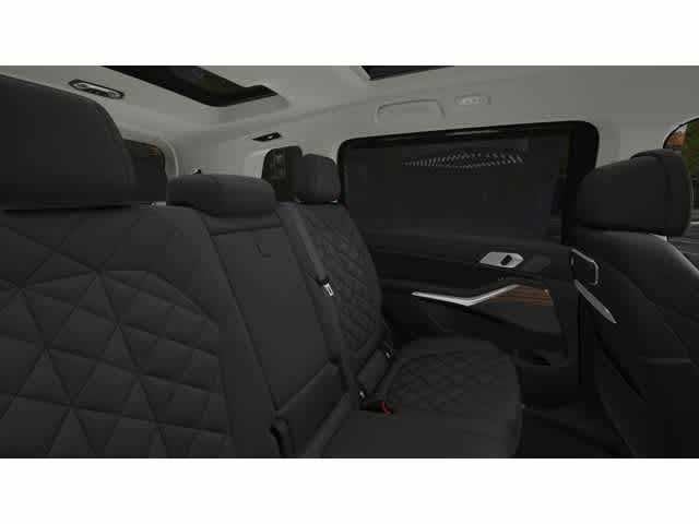 2026 BMW X7 xDrive40i Sports Activity Vehicle