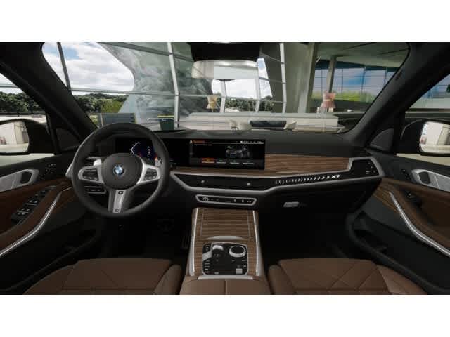 2027 BMW X7 xDrive40i Sports Activity Vehicle