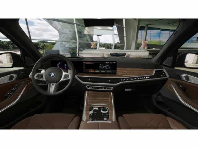 2027 BMW X7 xDrive40i Sports Activity Vehicle