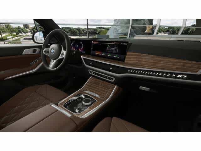 2027 BMW X7 xDrive40i Sports Activity Vehicle